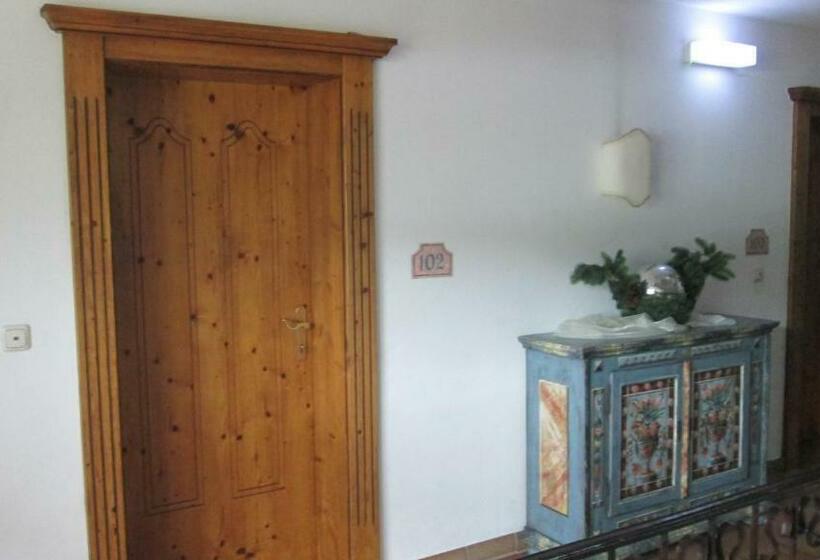 Номер Стандарт, Gasthof Nutzkaser