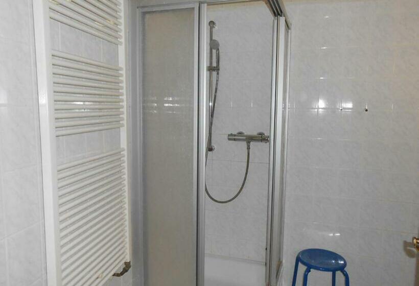 اتاق استاندارد, Goldener Engel /pension