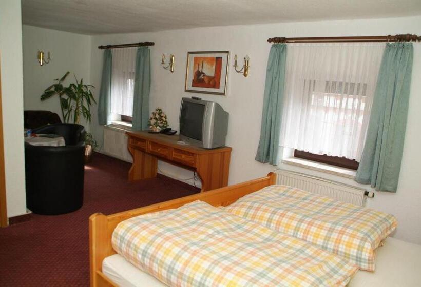 スタンダードルーム, Jägerhalle