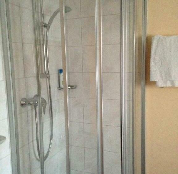 スタンダードルーム, Luitpold