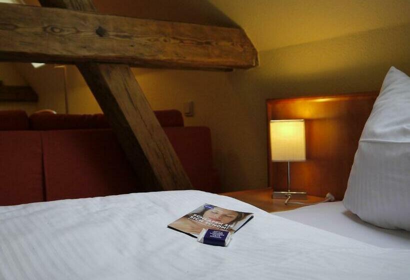 Четырехместный Номер Стандарт, Restaurant & Hotel Wismar