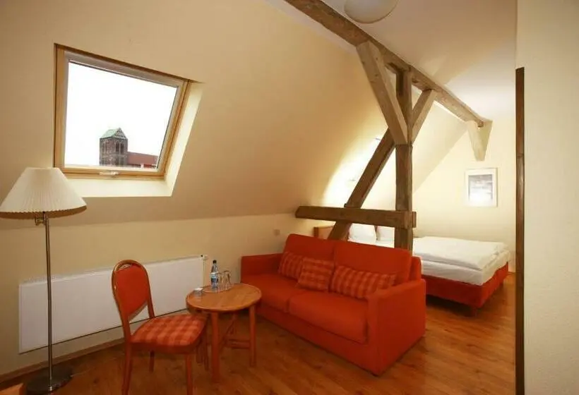 スタンダード４人部屋, Restaurant & Hotel Wismar