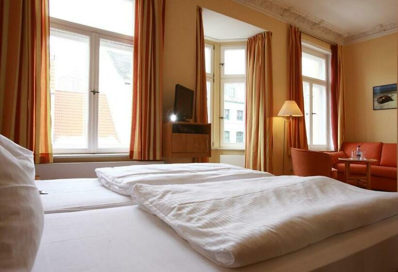 Четырехместный Номер Стандарт, Restaurant & Hotel Wismar