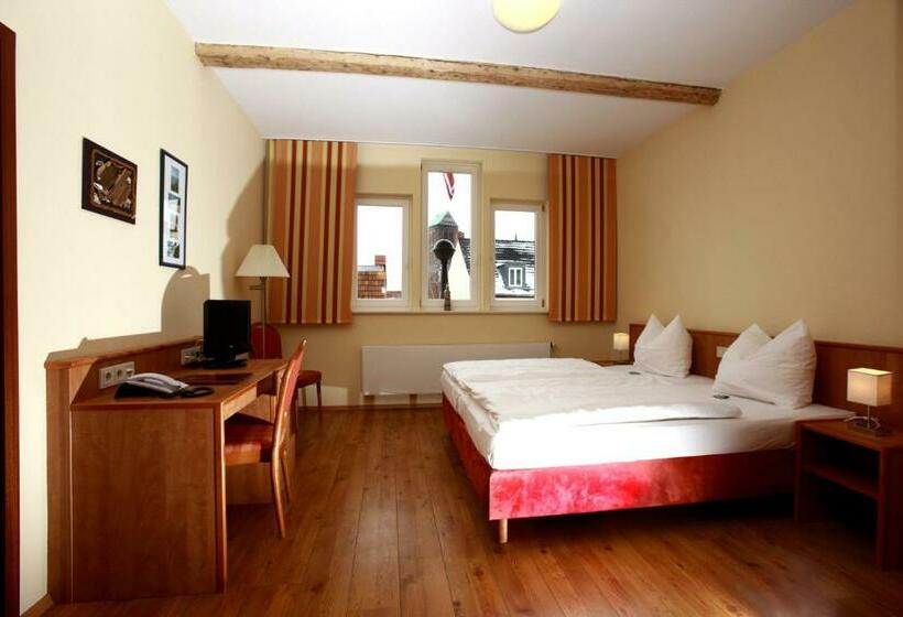 Номер Стандарт, Restaurant & Hotel Wismar