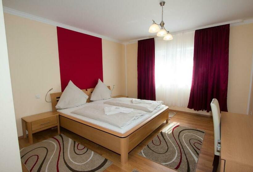 家庭间, Rheinmoselview