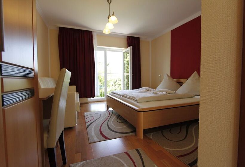 标准间, Rheinmoselview