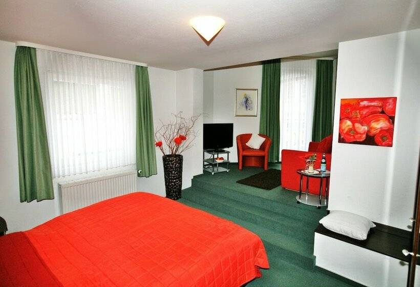 חדר קומפורט, Saarburger Hof