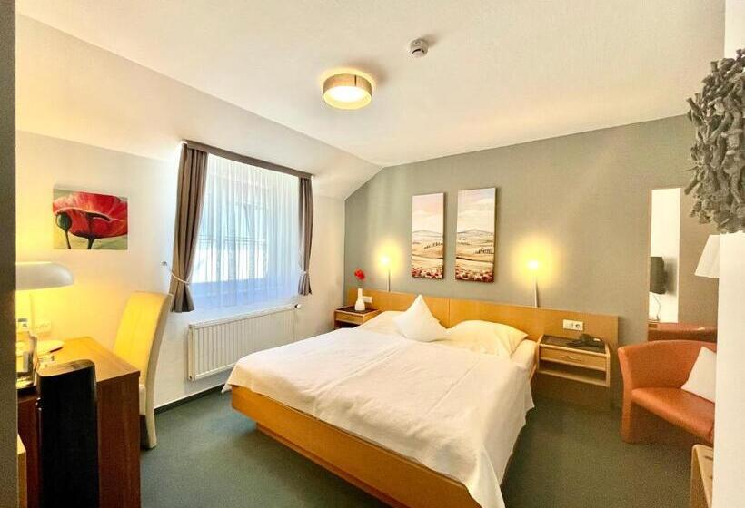 חדר סטנדרט יחיד, Saarburger Hof