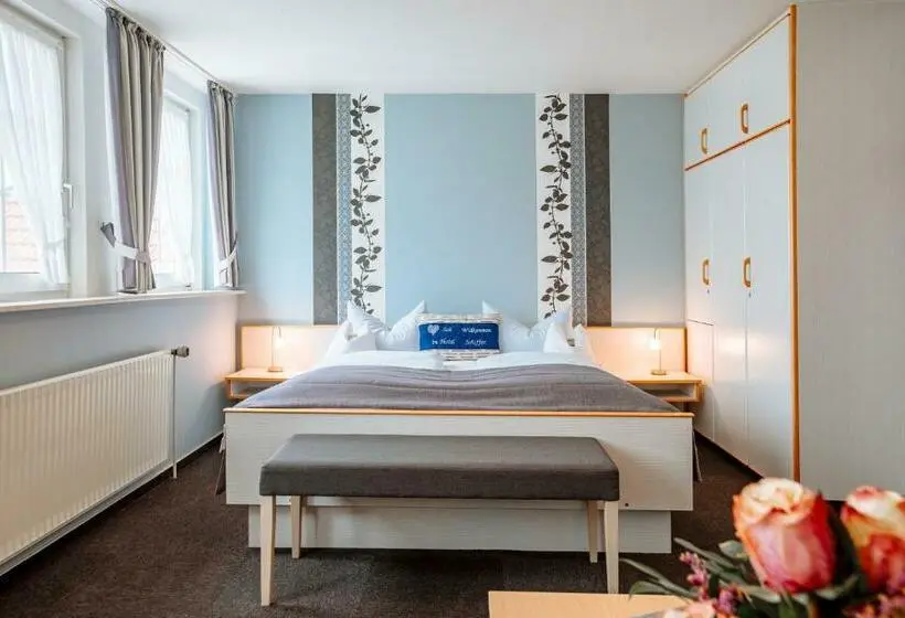 Standard-huone, Schiffer