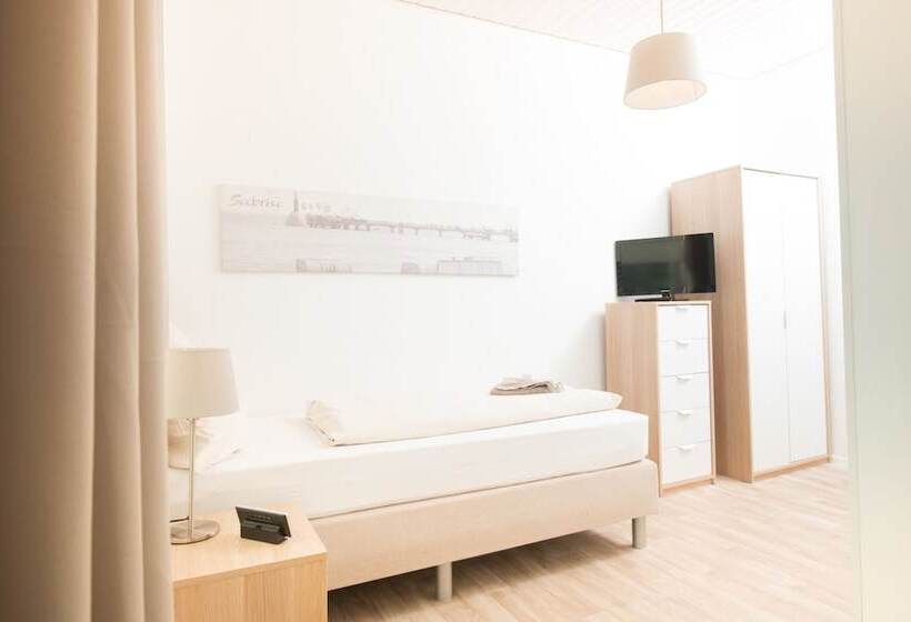 スタンダードシングルルーム, Seebrise Grömitz