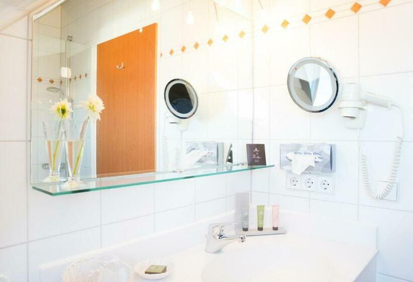 חדר סטנדרט עם מרפסת, Seeperle