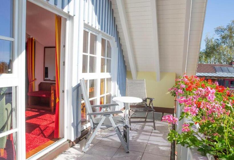 סוויטת ג'וניור עם מרפסת, Seeperle