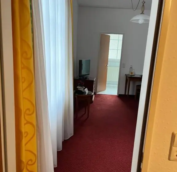 Standard-huone, Seeperle