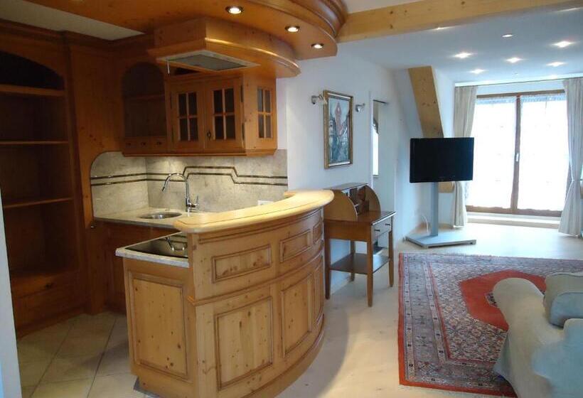 Студия Стандарт, Strand Cafe Meersburg