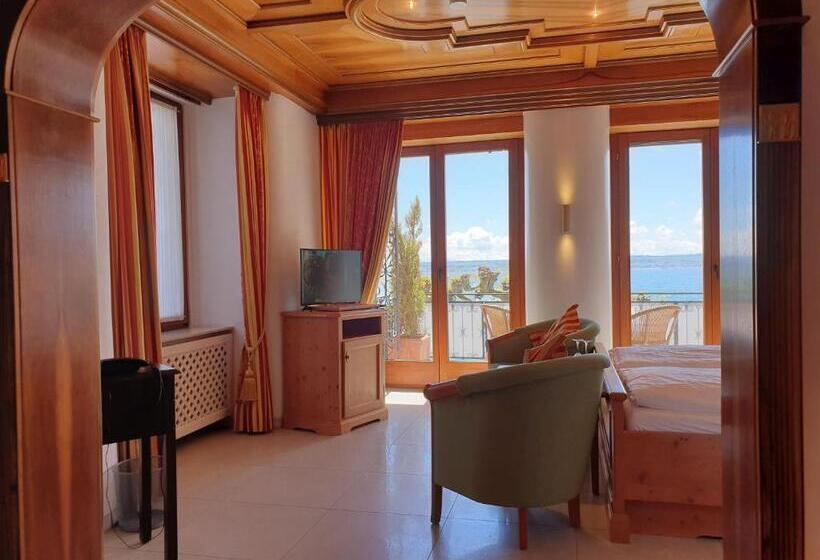 Comfort room with balcony, Strand Cafe Meersburg