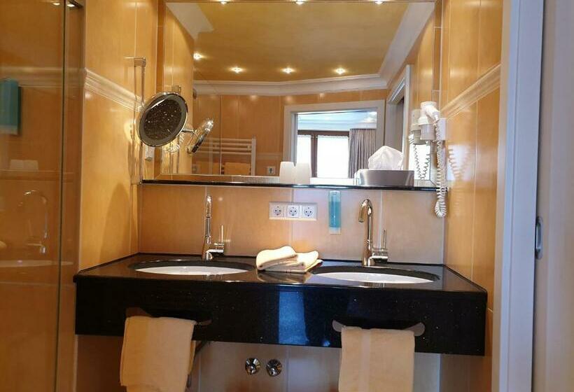 Номер Стандарт, Strand Cafe Meersburg