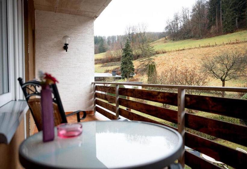 高级大房间, Tiefenhagen Sauerland