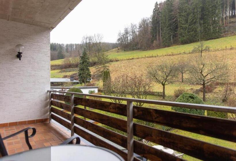 高级大房间, Tiefenhagen Sauerland