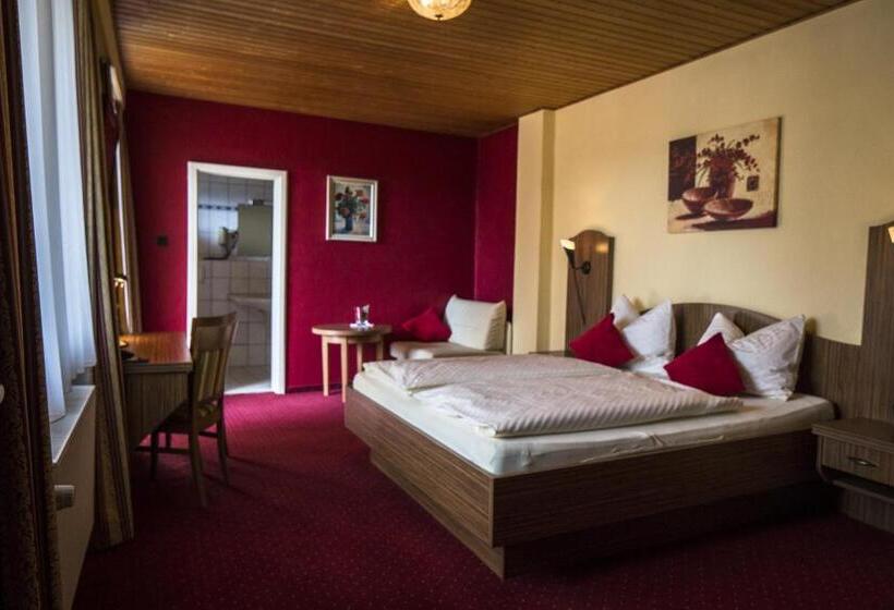 3-Bett-Standardzimmer, Weinhaus Kreuter
