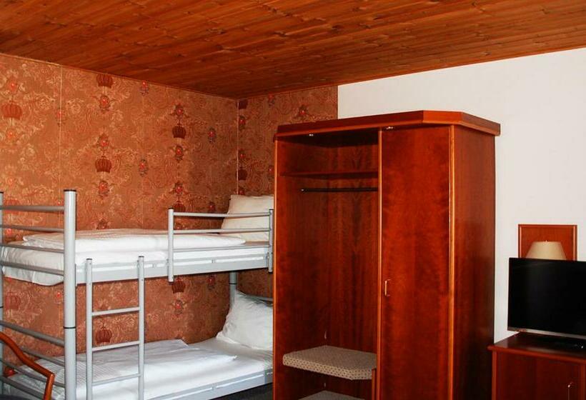 חדר משפחתי, Ziegenkrug Rostocker Tor