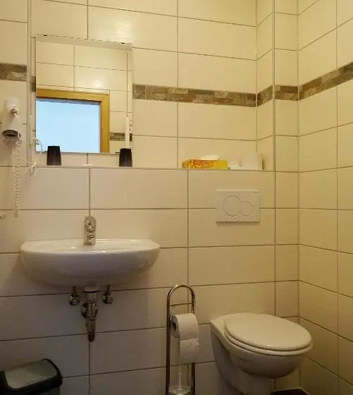 Standard-huone, Zur Post