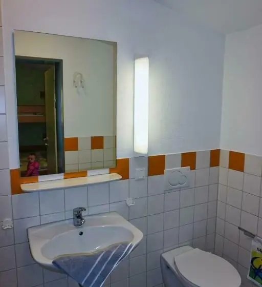 Standard Yhden Hengen Huone, Jugendherberge Flensburg