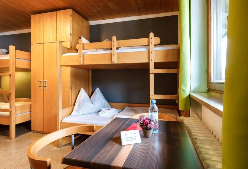Семейный Номер, Jugendherberge Kreuth Am Tegernsee