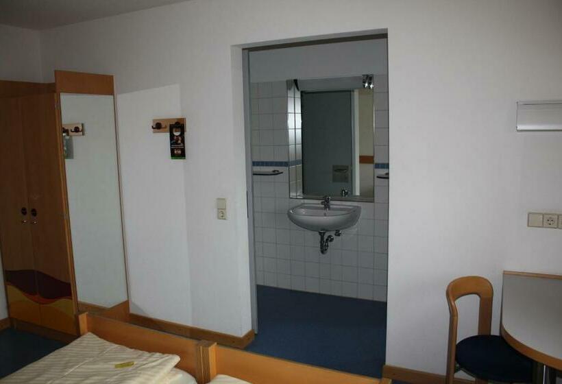 四人标准间, Jugendherberge Stuttgart International