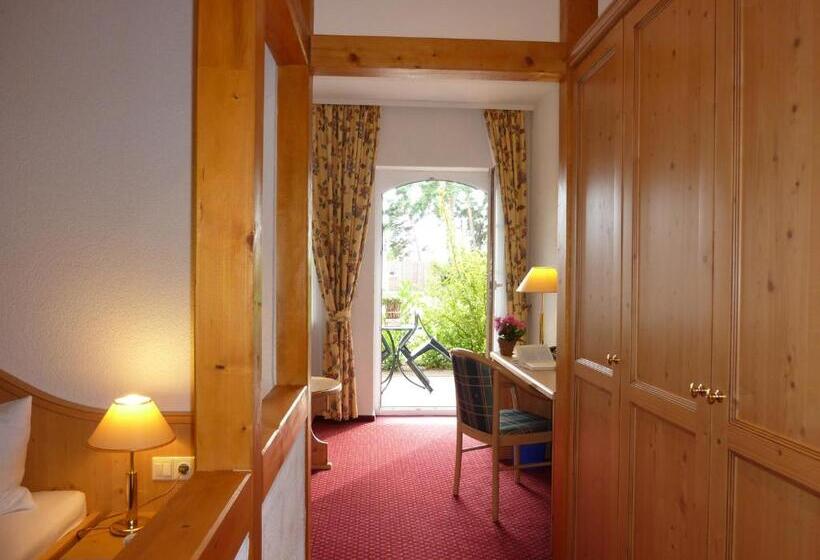 Comfort room with terrace, Landhaus Müritzgarten Hotel Garni