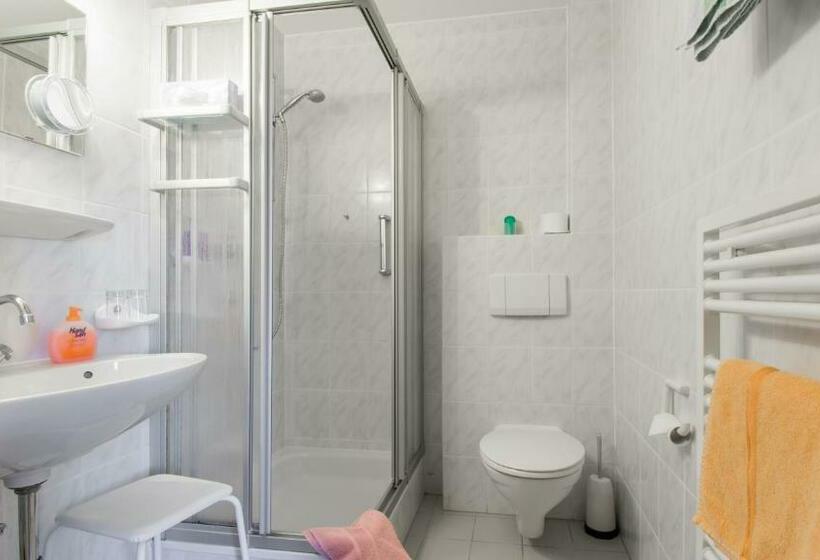 Номер Стандарт, Landhotel Gasthof Zur Post