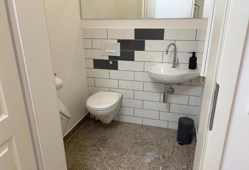 Люкс Повышенной Комфортности, Weingut Aparthotel Olinger