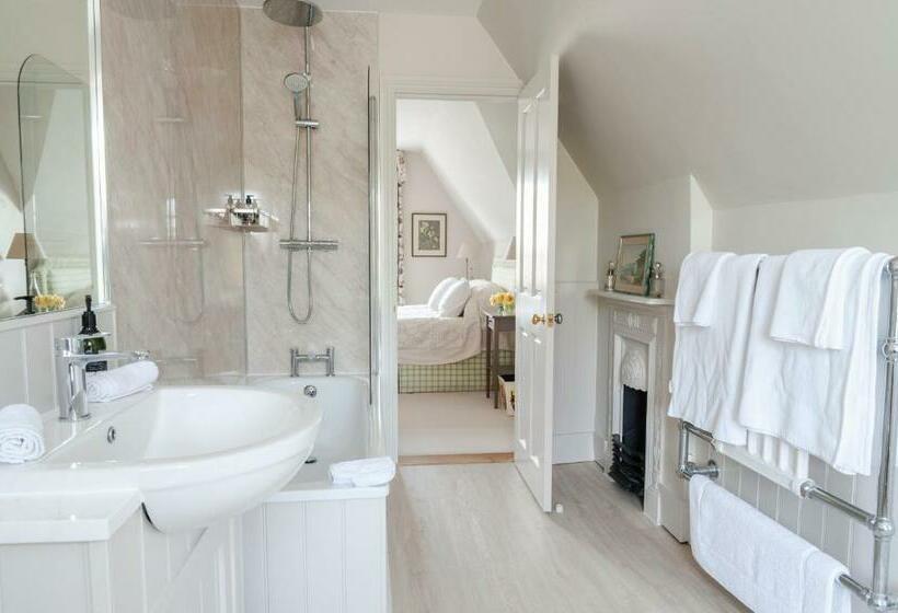 غرفة ديلوكس, Ellesmere House