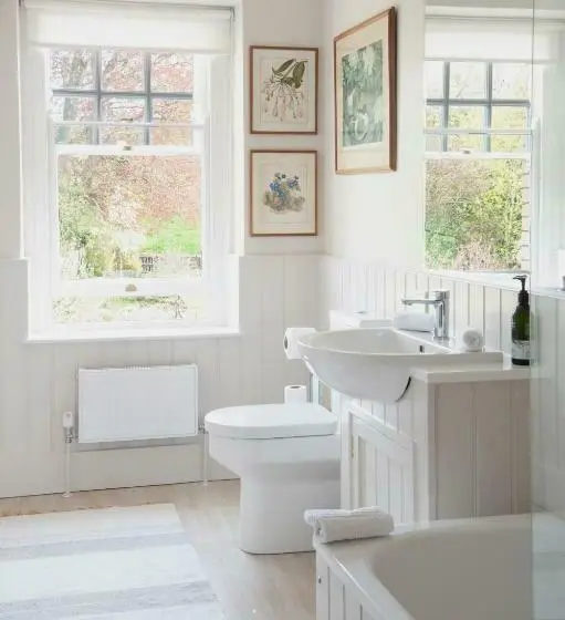 デラックスルーム, Ellesmere House