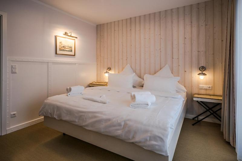 オーシャンビュースタンダードルームバルコニー付き, Beachhotel Cuxhaven