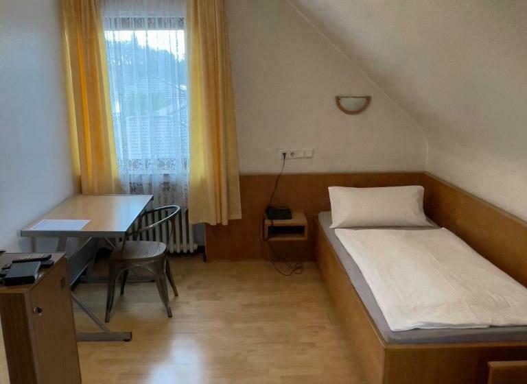 Номер Стандарт Индивидуальный, Aal Kate