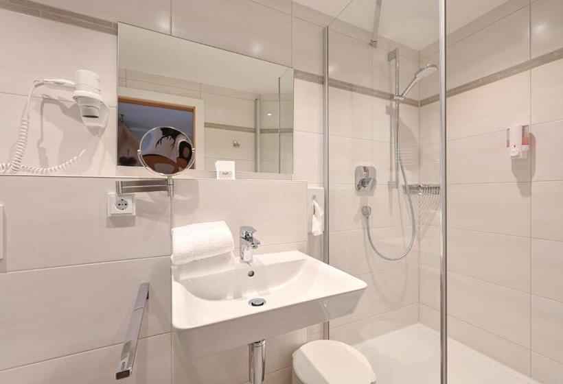 חדר סופריור, Alpenstuben