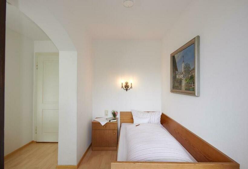 발코니 스탠다드 싱글 룸, Alter Ziehbrunnen