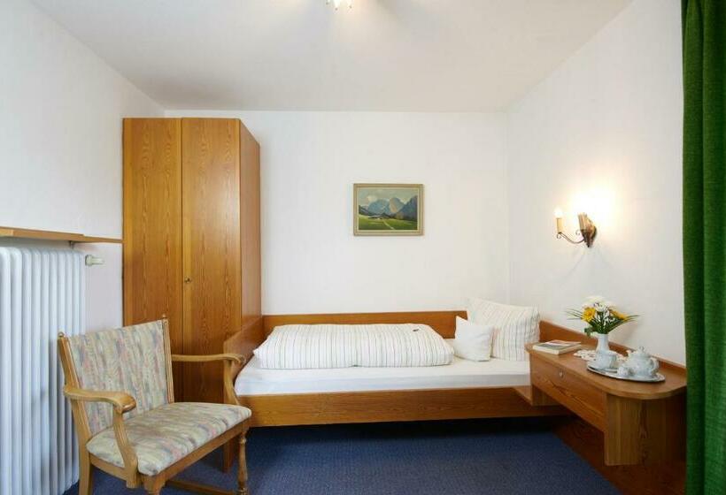 발코니 스탠다드 싱글 룸, Alter Ziehbrunnen