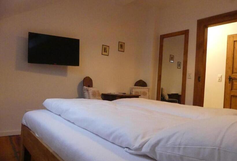 غرفة قياسية, Bayerischer Hof