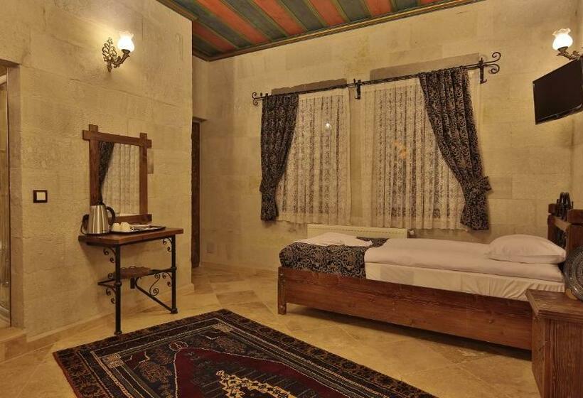 スタンダードトリプルルーム, Cappadocia Cave Land