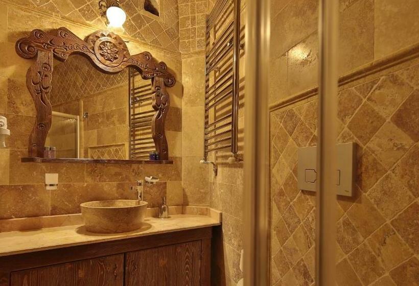 スタンダードトリプルルーム, Cappadocia Cave Land