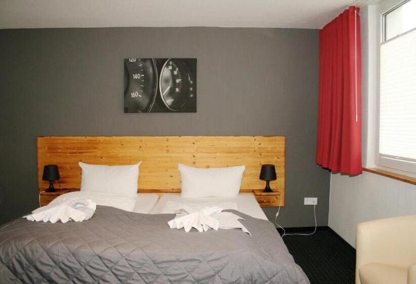 غرفة قياسية, Dein