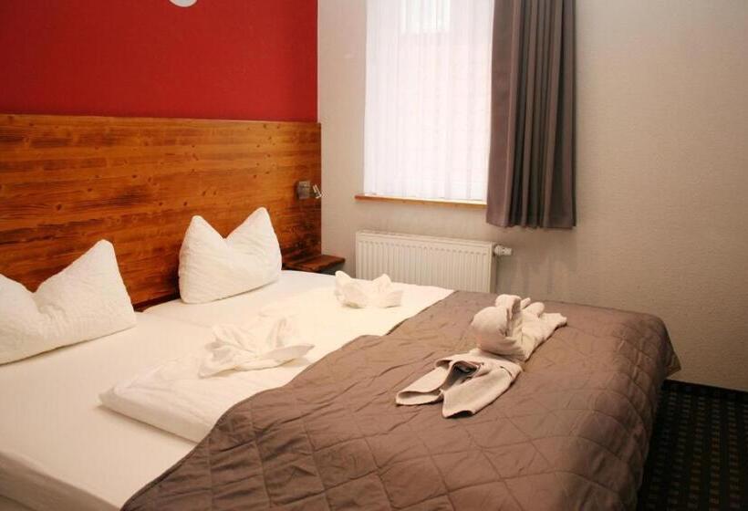 غرفة عائلية, Dein