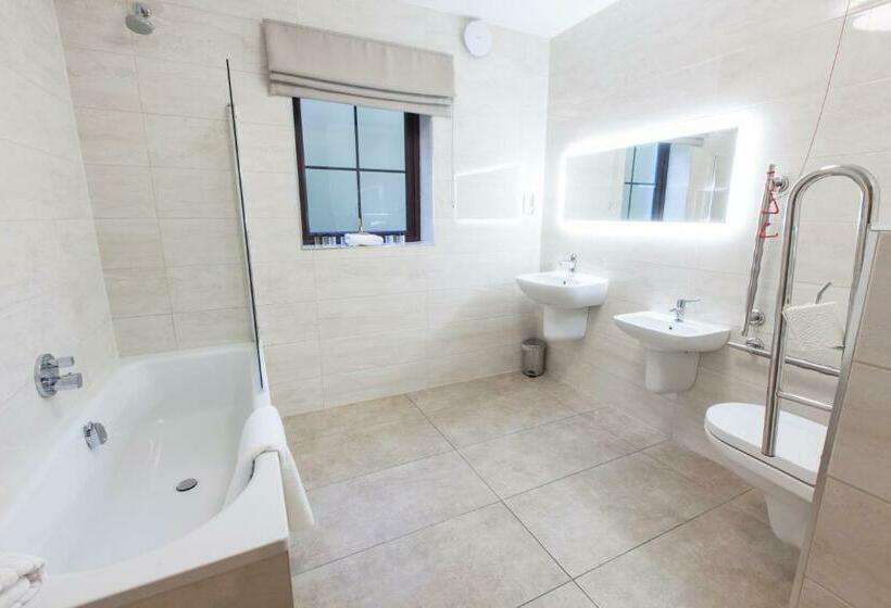 חדר משפתחתי סופריור, Flagstaff Lodge