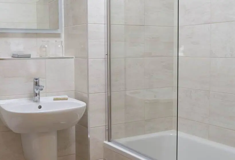 Executive-huone, Flagstaff Lodge