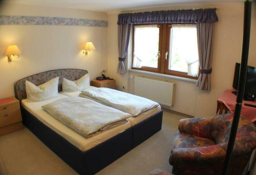 标准间, Gasthof Braun