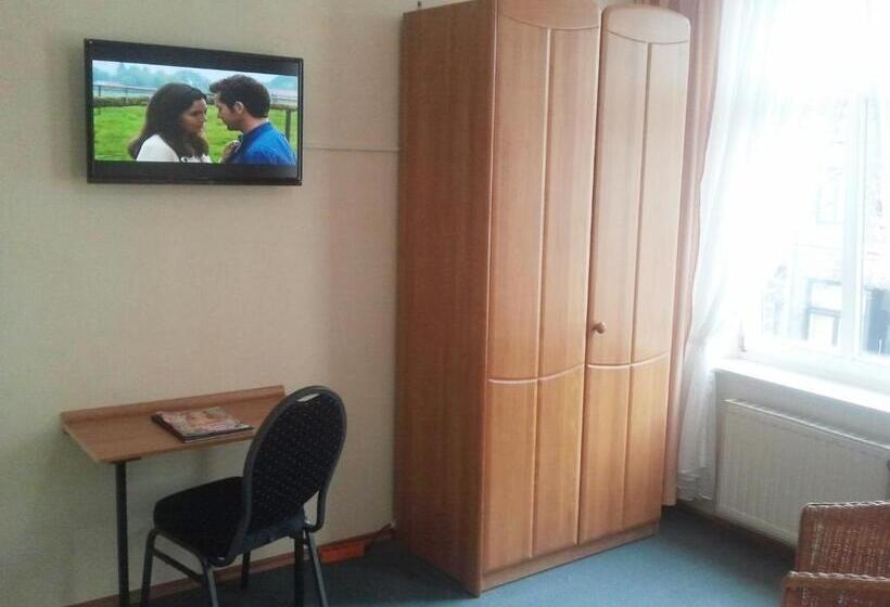 スタンダードルーム, Gelder Dyck