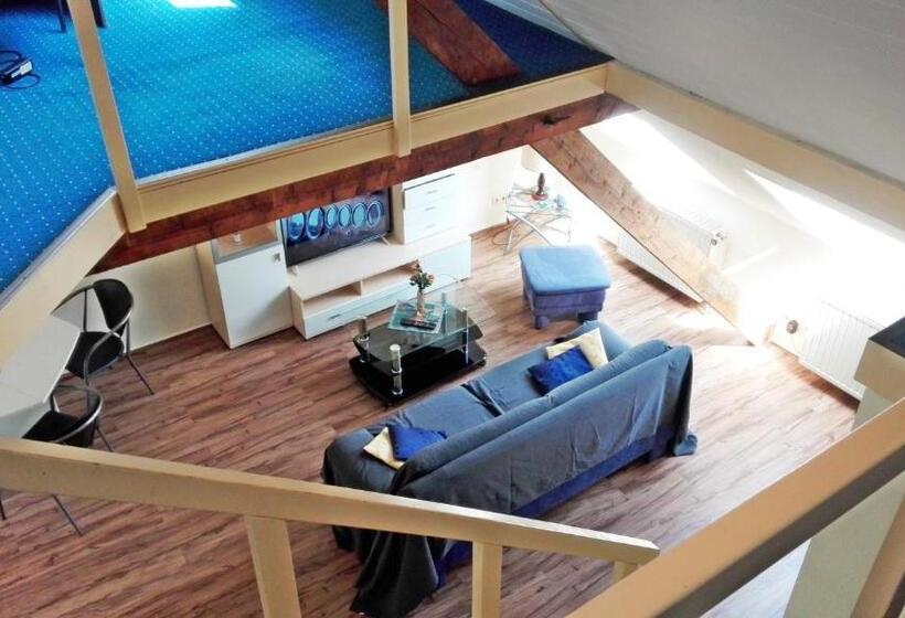 ファミリーステューディオ, Gelder Dyck