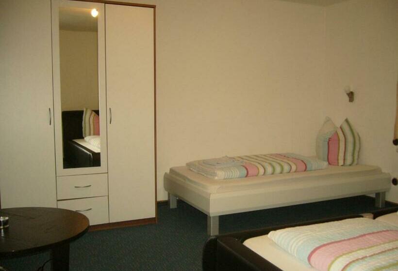 Háromágyas Standard Szoba, Höfener Wirtshaus