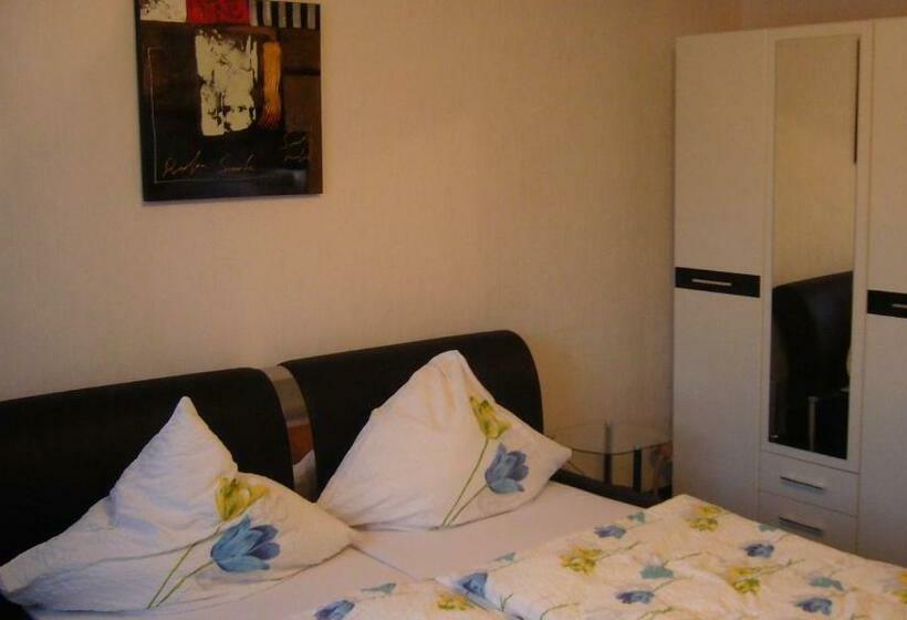 Háromágyas Standard Szoba, Höfener Wirtshaus